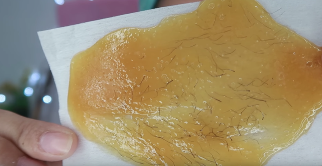 Phương pháp tẩy lông bằng sáp lạnh này sẽ giúp công cuộc waxing của bạn không trở thành mớ hỗn độn - Ảnh 7. Phương pháp tẩy lông bằng sáp lạnh này sẽ giúp công cuộc waxing của bạn không trở thành mớ hỗn độn - Ảnh 7.