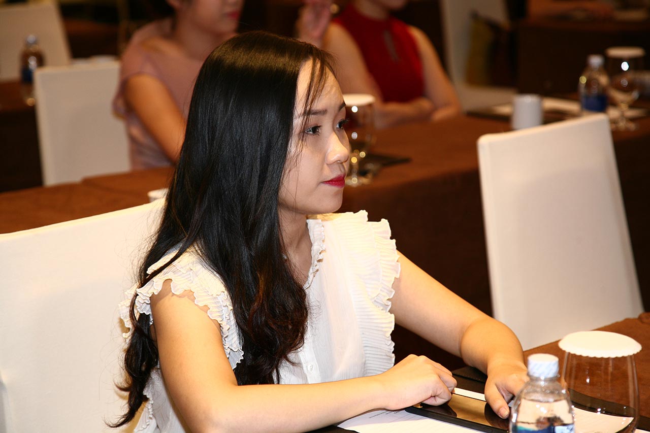 khóa học tri ân khách hàng Sarah Le 9