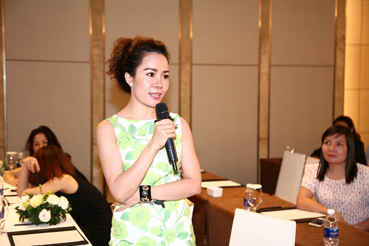khóa học tri ân khách hàng Sarah Le 12